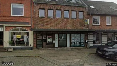 Boligudlejningsejendomme til salg i Oksbøl - Foto fra Google Street View