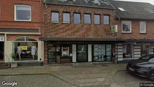Boligudlejningsejendomme til salg i Oksbøl - Foto fra Google Street View