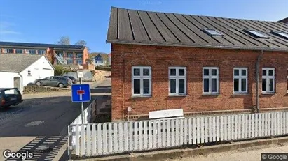 Boligudlejningsejendomme til salg i Hadsten - Foto fra Google Street View