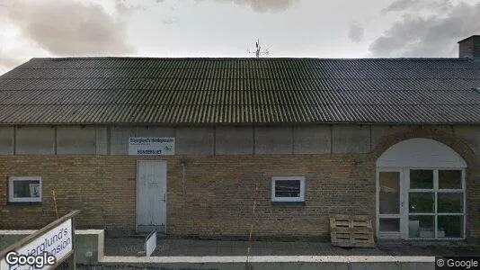 Erhvervslejemål til salg i Hovedgård - Foto fra Google Street View