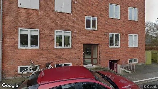 Boligudlejningsejendomme til salg i Århus N - Foto fra Google Street View