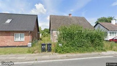 Boligudlejningsejendomme til salg i Ryslinge - Foto fra Google Street View