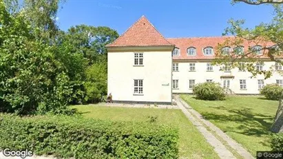 Boligudlejningsejendomme til salg i Nykøbing Sjælland - Foto fra Google Street View