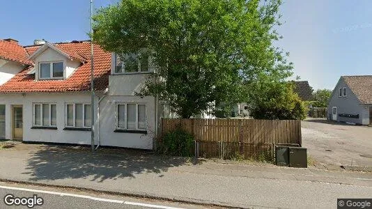 Boligudlejningsejendomme til salg i Ugerløse - Foto fra Google Street View