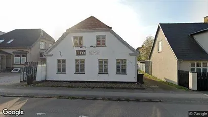 Boligudlejningsejendomme til salg i Taastrup - Foto fra Google Street View Boligudlejningsejendomme til salg i Taastrup - Foto fra Google Street View
