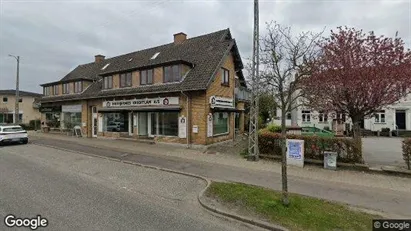 Boligudlejningsejendomme til salg i Greve - Foto fra Google Street View Boligudlejningsejendomme til salg i Greve - Foto fra Google Street View