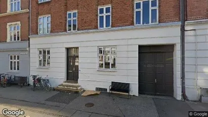 Boligudlejningsejendomme til salg i Århus C - Foto fra Google Street View Boligudlejningsejendomme til salg i Århus C - Foto fra Google Street View