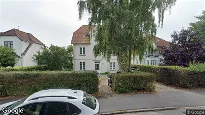 Boligudlejningsejendomme til salg i Stege - Foto fra Google Street View