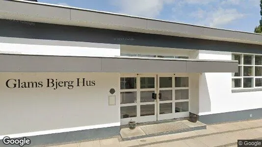 Boligudlejningsejendomme til salg i Glamsbjerg - Foto fra Google Street View
