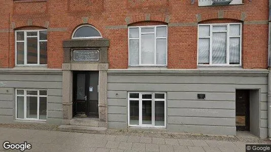 Boligudlejningsejendomme til salg i Aalborg Centrum - Foto fra Google Street View