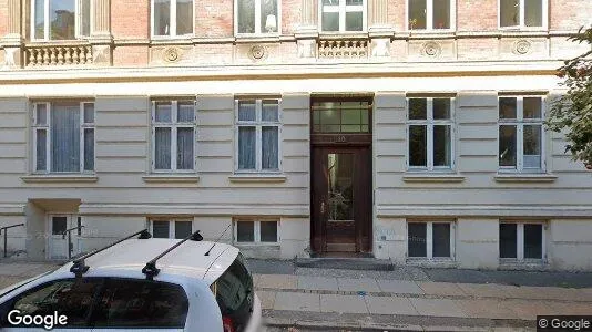 Boligudlejningsejendomme til salg i Frederiksberg C - Foto fra Google Street View