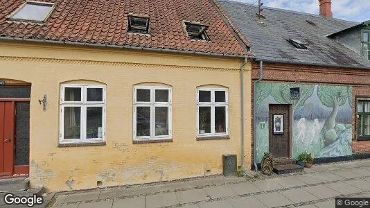 Boligudlejningsejendomme til salg i Store Heddinge - Foto fra Google Street View