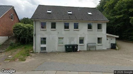 Boligudlejningsejendomme til salg i Glamsbjerg - Foto fra Google Street View