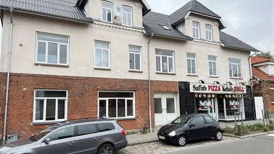 Boligudlejningsejendomme til salg i Løsning - billede 11