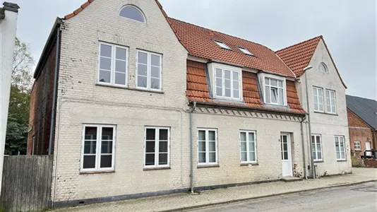 Boligudlejningsejendomme til salg i Løsning - billede 8