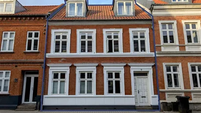 Boligudlejningsejendom til salg i 7000 Fredericia